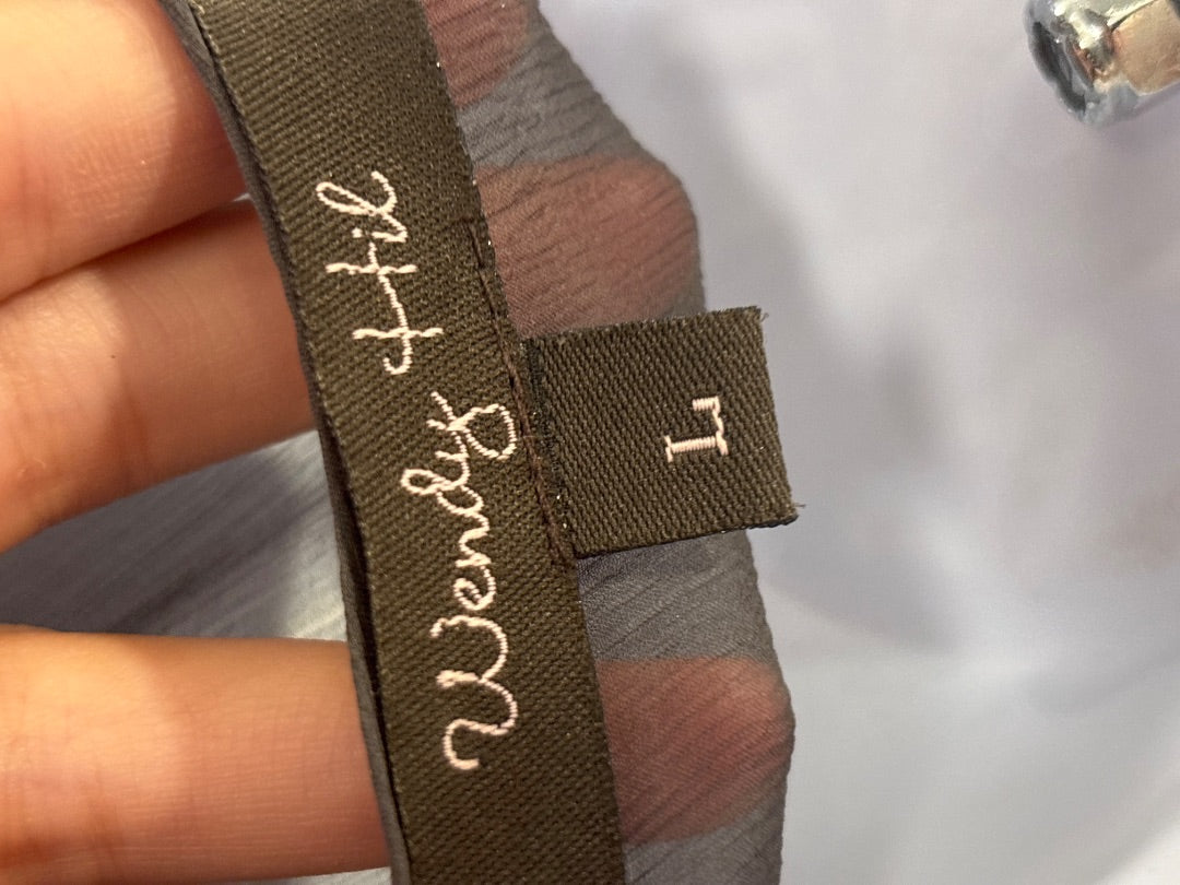 Wendy Hil Shirt, Grey, Large, Used - Good