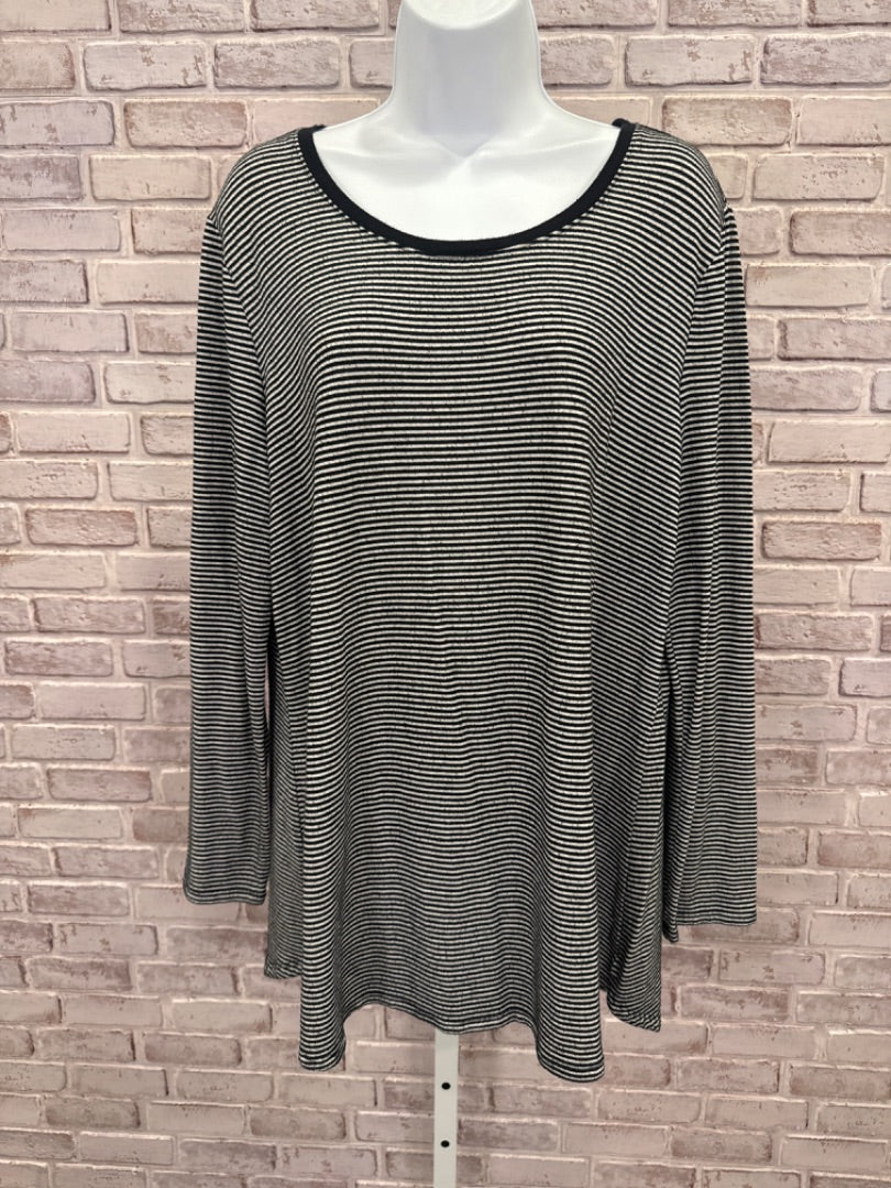 24/7 Maurices Shirt, Black/white stripes, XXL, Used - Good