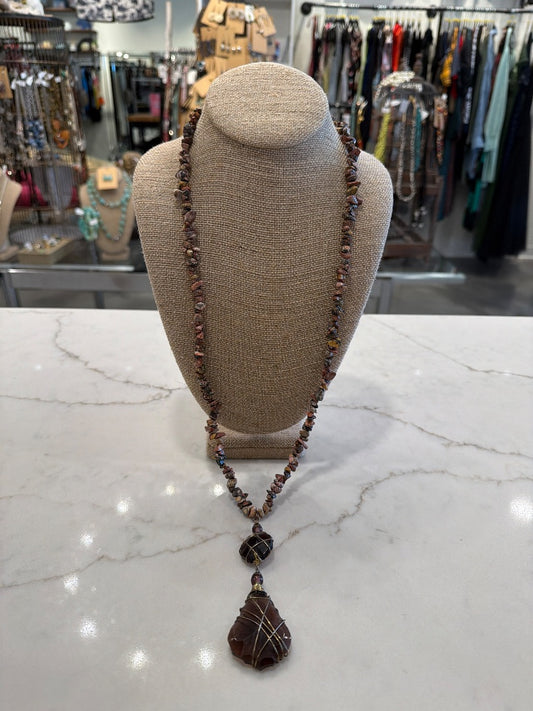 Various Necklace, Brown multi, One Size, Used - Excellent