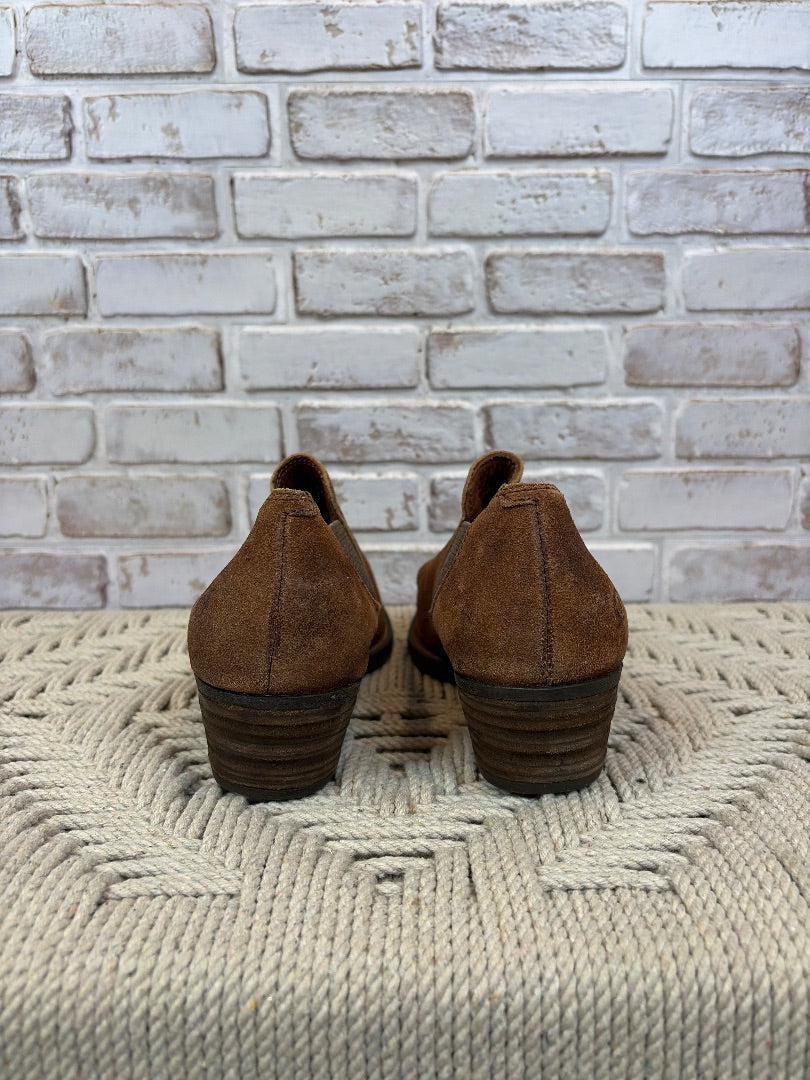 Born Loafers, Brown, 9.5, Used - Good