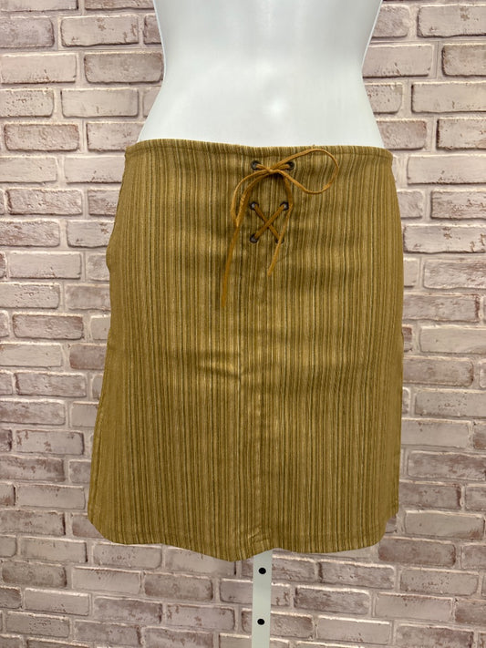 CWC Girls Skirt, Tan multi, Medium, Used - Good