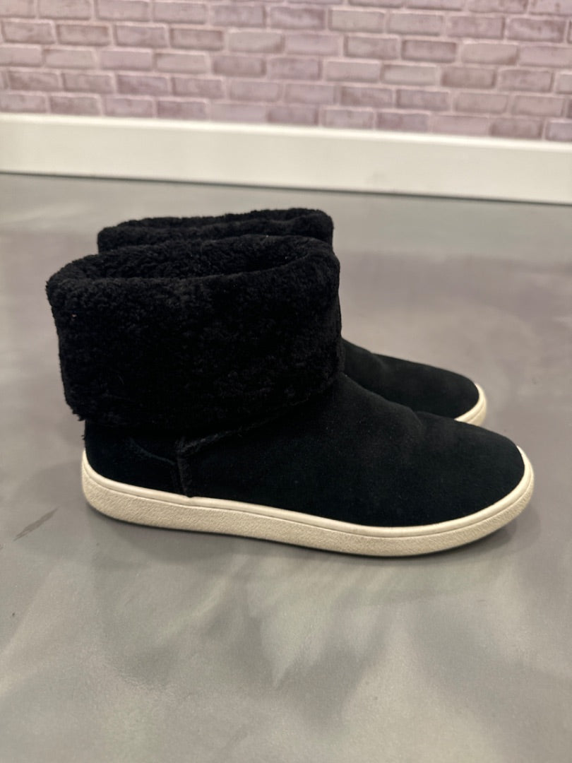 Ugg boots, Black, 7.5, Used - Good