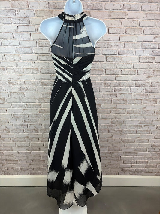 White House Black Market Dress, Black/white, 00, Used - Good