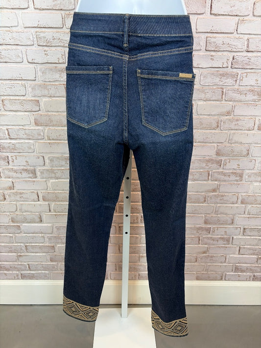 White House Black Market The Slim Crop Jeans, Denim, 4 long, Used - Excellent