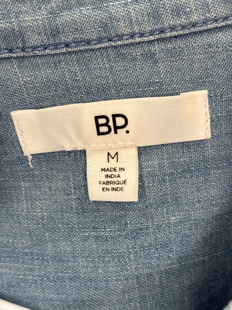 Brass plum Shirt, Denim, Medium, Used - Good