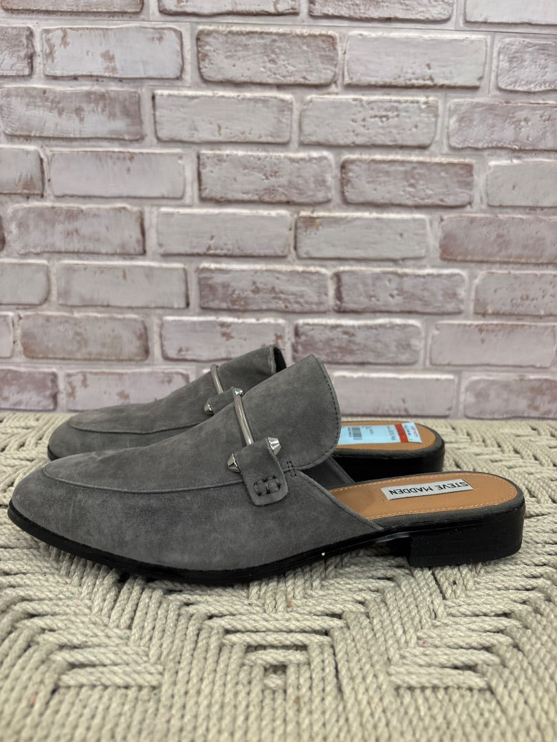 Steve Madden Slip ons, Grey, 10, Used - Good