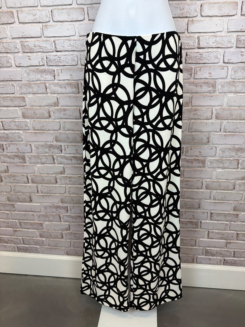 Boston Proper Pants, Black/white, XS, Used - Excellent