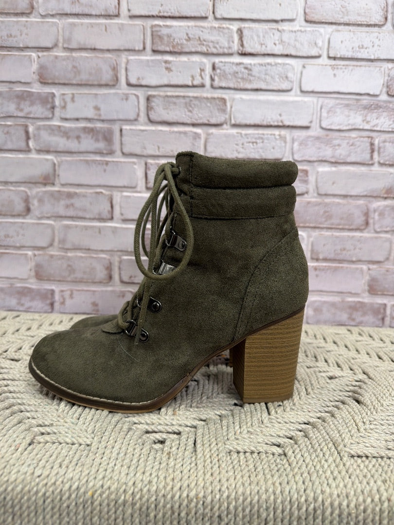 Candies Boots, Green, 8, Used - Good