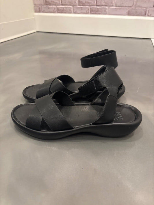 Naturalizer Sandals, Black, 7.5, Like New - Chill Boutique Consignment