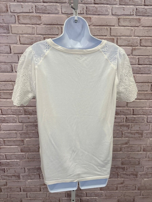 Tribal Jeans Tee shirt, White, Medium, Used - Good - Chill Boutique Consignment